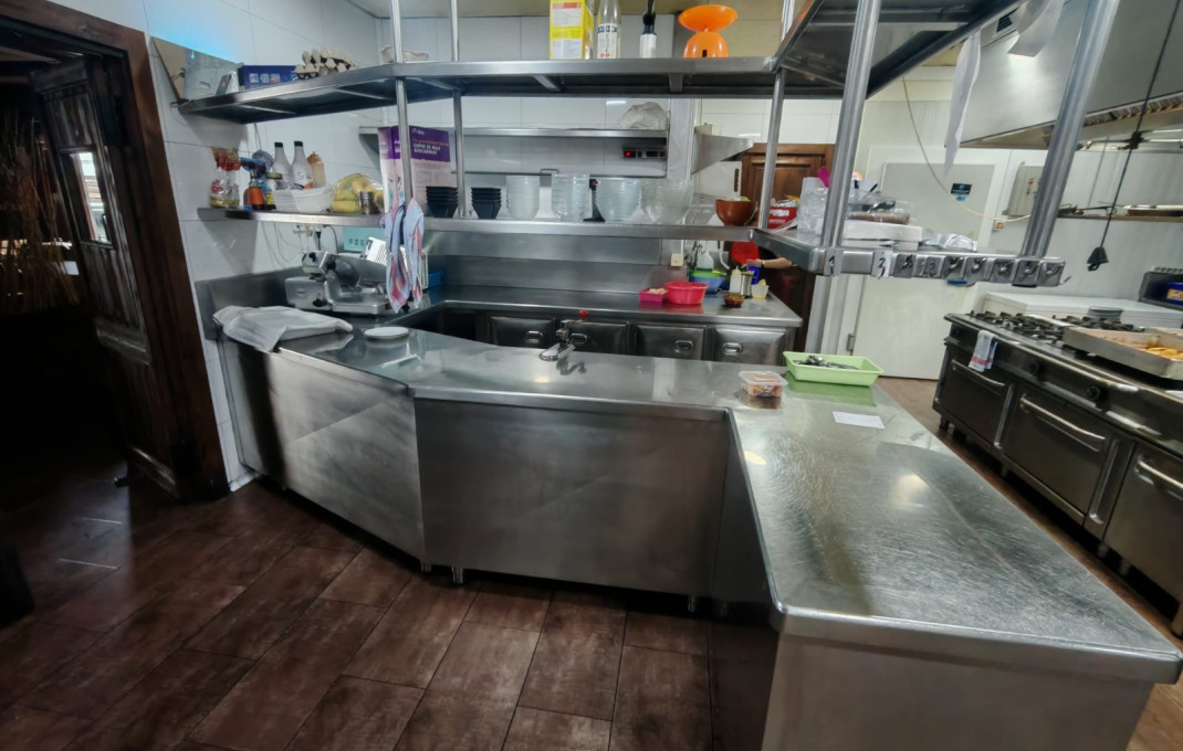 Venta - Bar Restaurante -
Canovelles