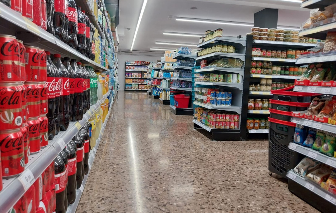 Traspaso - Supermercado -
Sant Boi de Llobregat