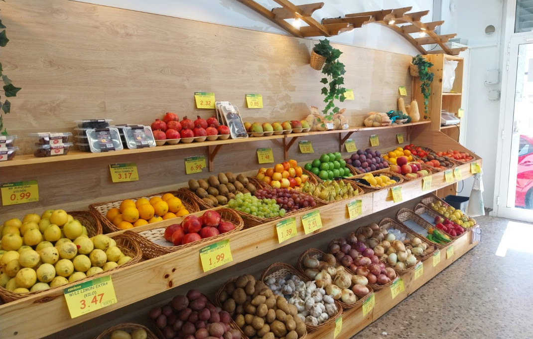 Traspaso - Supermercado -
Sant Boi de Llobregat