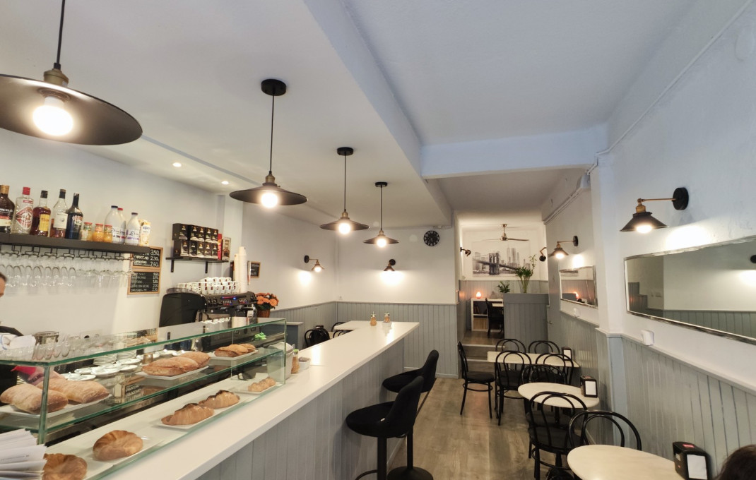 Traspaso - Bar- C1 -
Barcelona - Sarria-Sant Gervasi