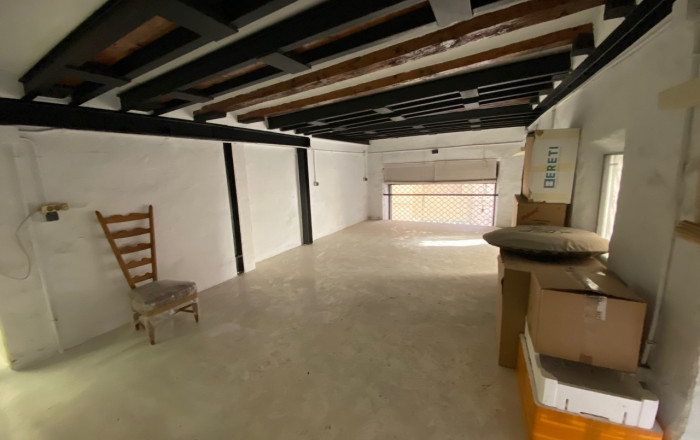 Revente - Local comercial -
Barcelona - Ciutat Vella