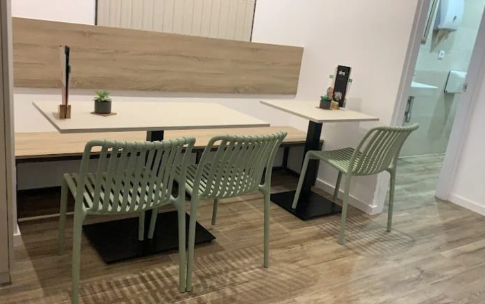 Traspaso - Bar-Cafeteria -
Vic