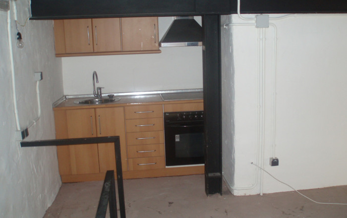 Revente - Local comercial -
Barcelona - Ciutat Vella