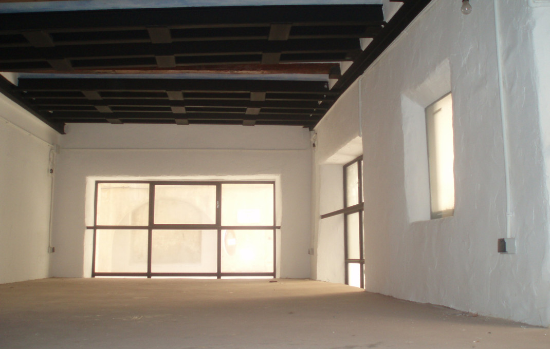 Revente - Local comercial -
Barcelona - Ciutat Vella