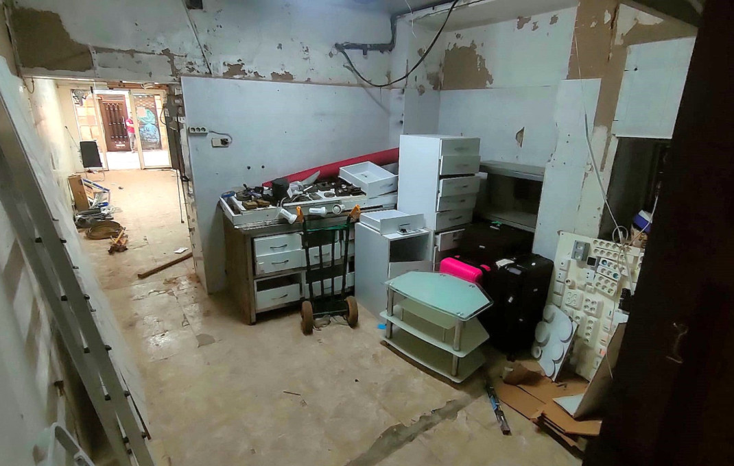 Rental - Local comercial -
Barcelona - Sant Antoni