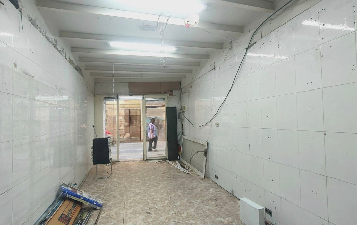 Rental - Local comercial -
Barcelona - Sant Antoni