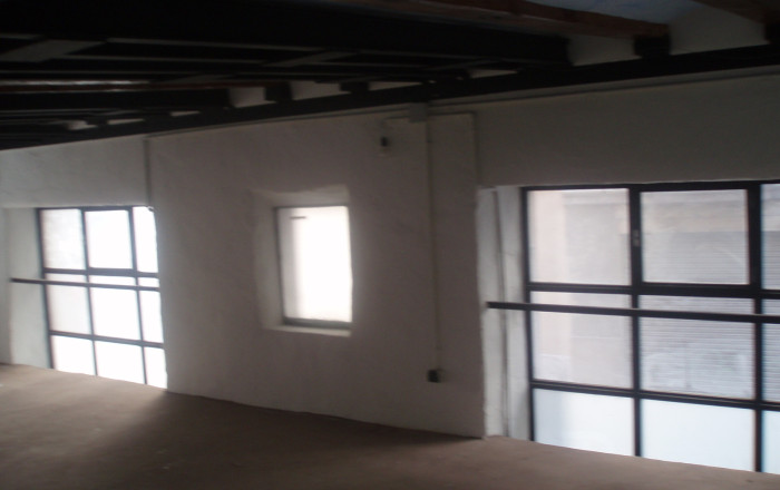 Revente - Local comercial -
Barcelona - Ciutat Vella