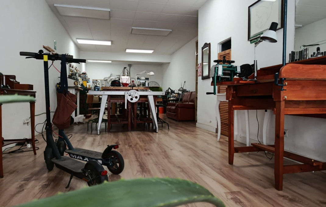 Transfert - Local comercial -
Barcelona - Gràcia