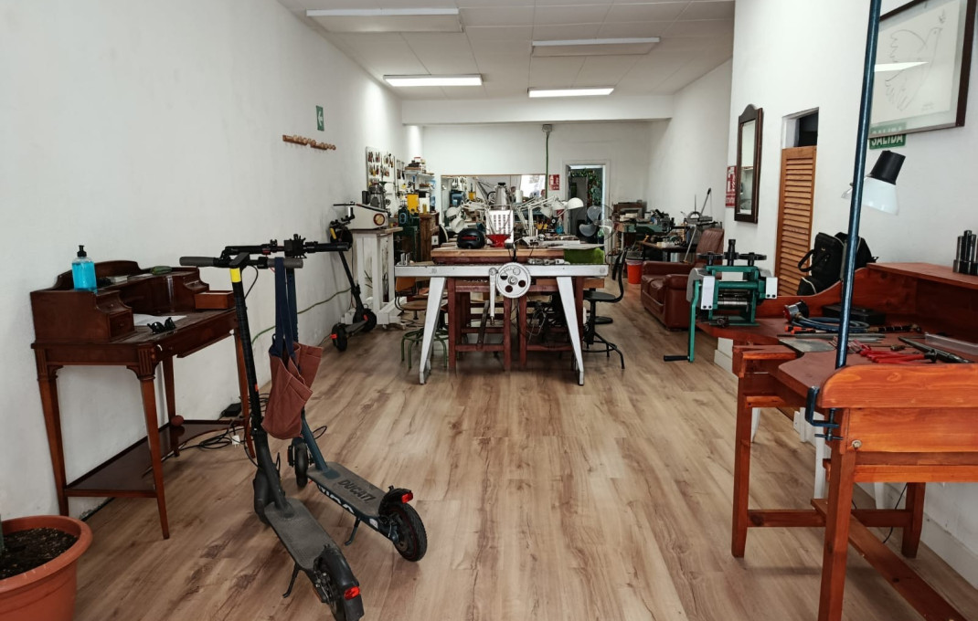 Transfert - Local comercial -
Barcelona - Gràcia