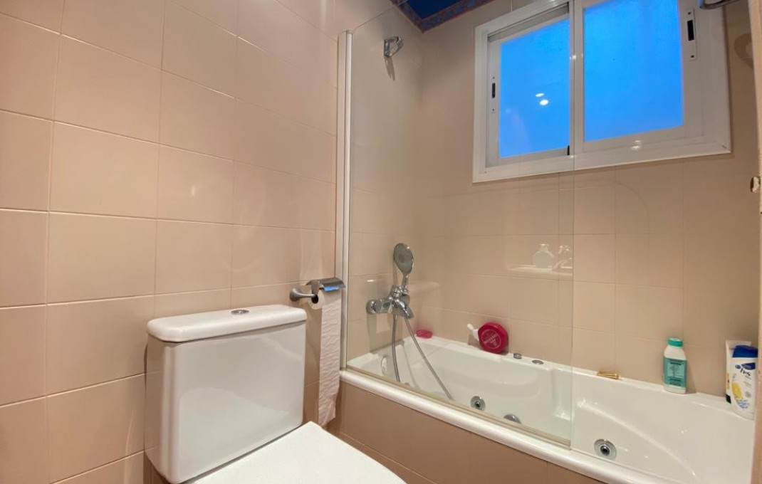 Sale - Piso -
Sitges