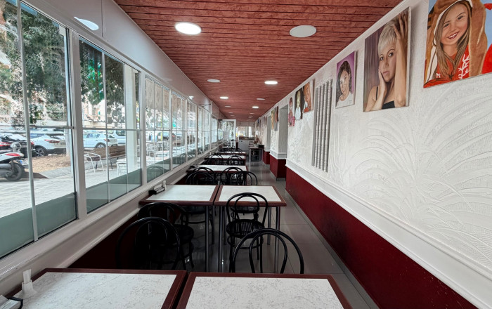 Sale - Bar Restaurante -
Barcelona - Sant Adriá Del Besos