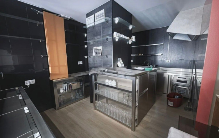 Rental - Licencia C2 -
Barcelona - Nou Barris