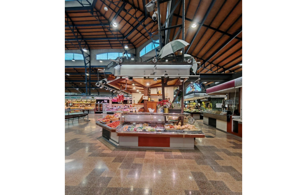 Traspaso - Frutería -
Sabadell