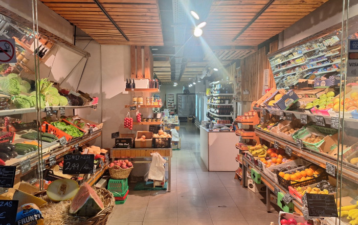 Transfert - magasin d'alimentation -
Barcelona - Sarria-Sant Gervasi