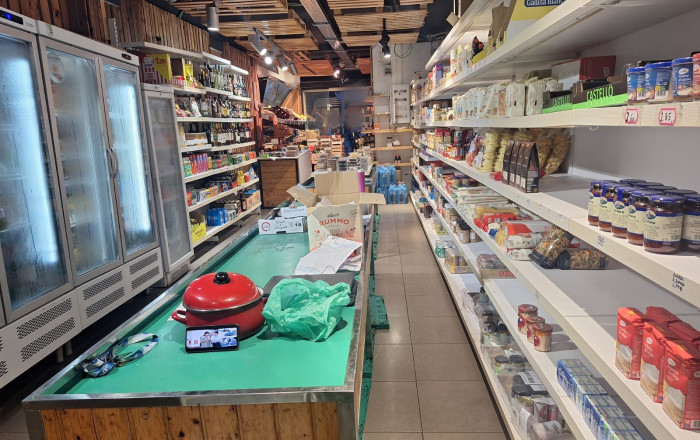 Transfert - magasin d'alimentation -
Barcelona - Sarria-Sant Gervasi