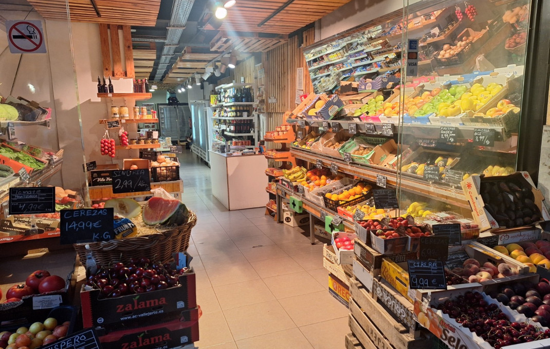 Transfert - magasin d'alimentation -
Barcelona - Sarria-Sant Gervasi