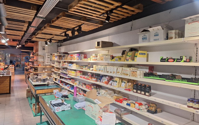 Transfert - magasin d'alimentation -
Barcelona - Sarria-Sant Gervasi