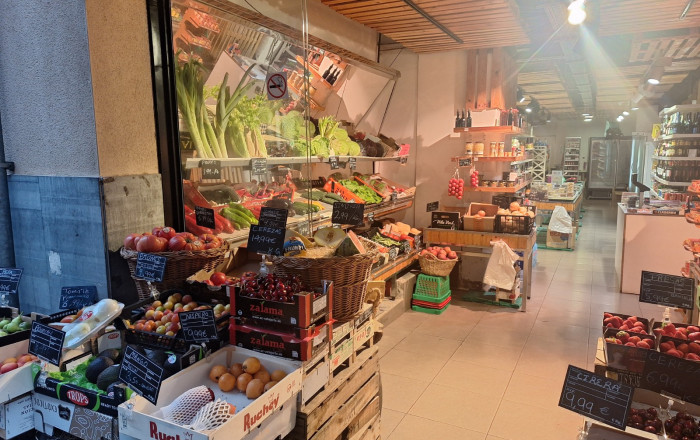 Transfert - magasin d'alimentation -
Barcelona - Sarria-Sant Gervasi