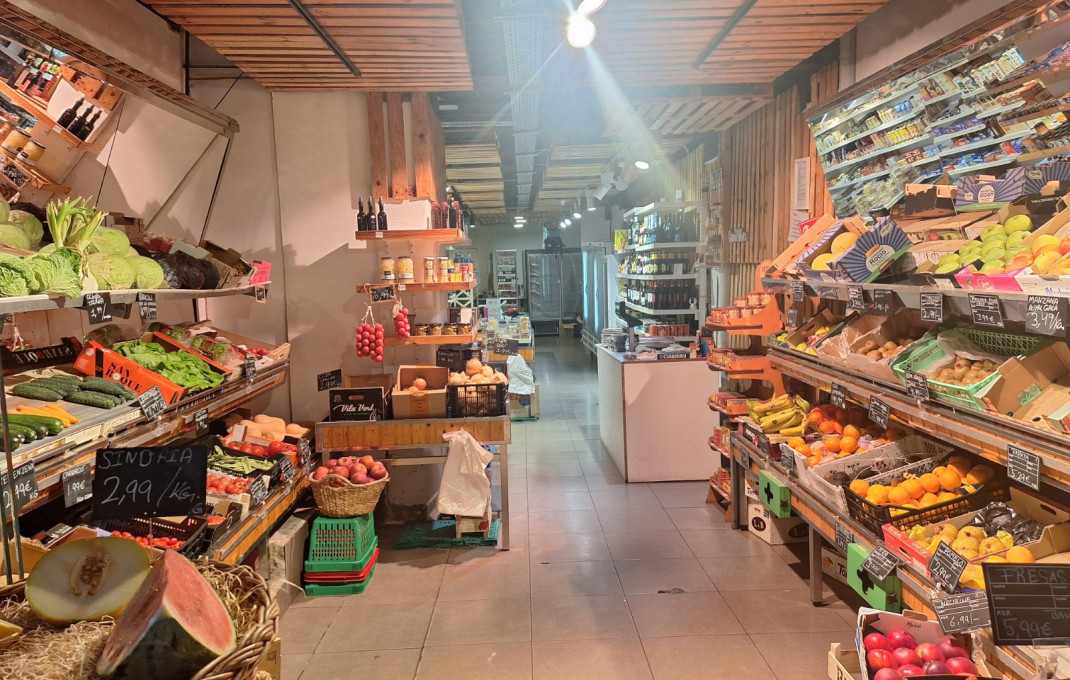 Transfert - magasin d'alimentation -
Barcelona - Sarria-Sant Gervasi