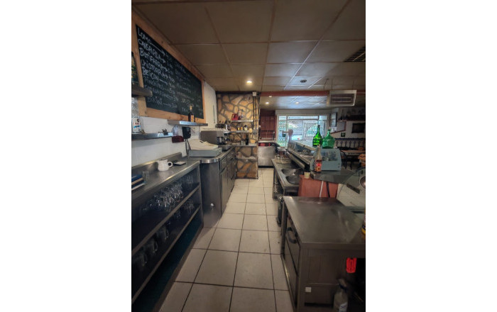 Venta - Bar Restaurante -
Lli&ccedil;&agrave; d'Amunt