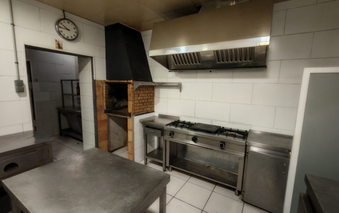 Venta - Bar Restaurante -
Lli&ccedil;&agrave; d'Amunt