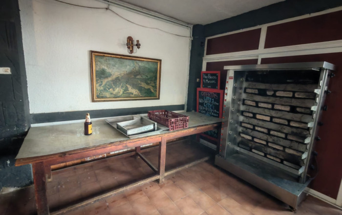 Venta - Bar Restaurante -
Lli&ccedil;&agrave; d'Amunt