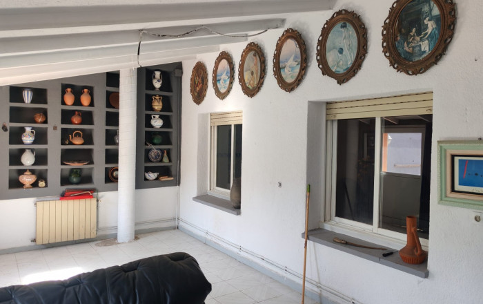 Venta - Bar Restaurante -
Lli&ccedil;&agrave; d'Amunt