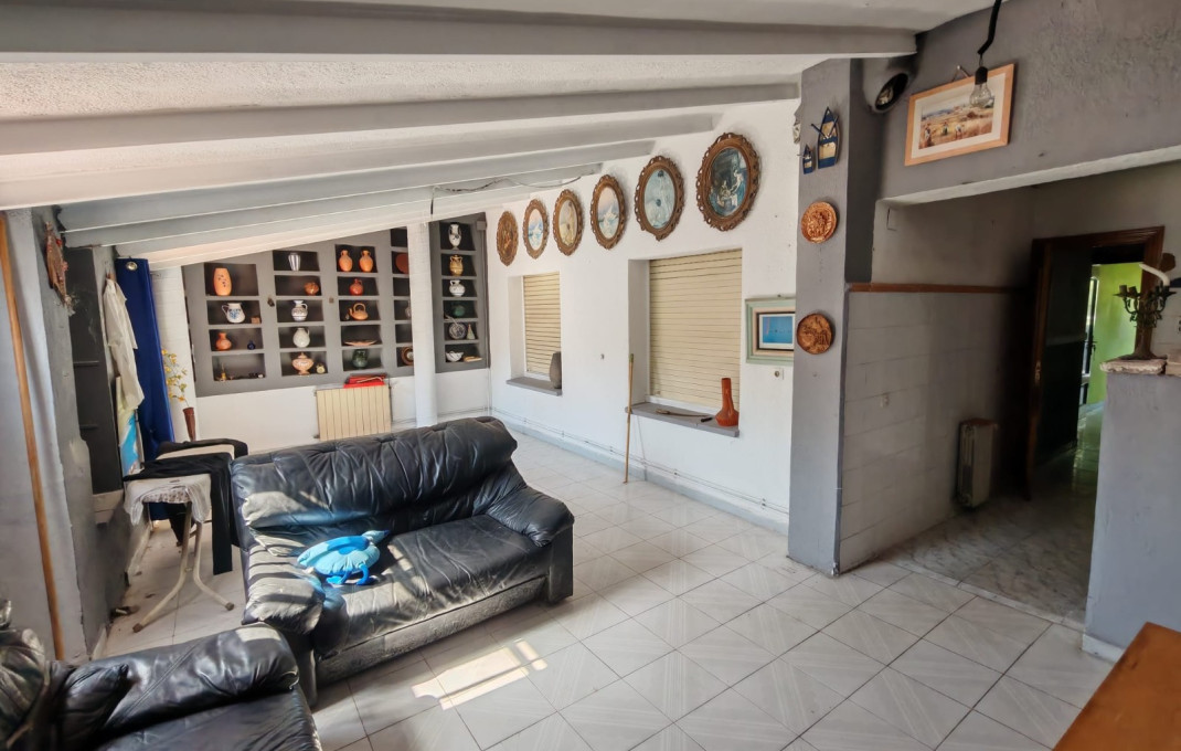 Venta - Bar Restaurante -
Lli&ccedil;&agrave; d'Amunt