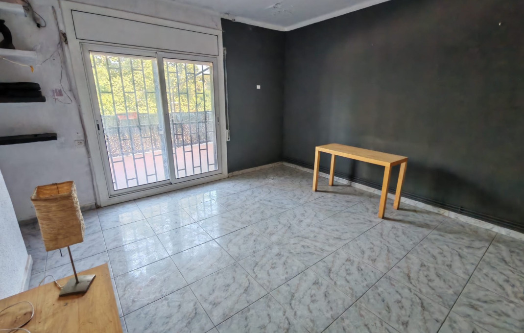 Venta - Bar Restaurante -
Lli&ccedil;&agrave; d'Amunt