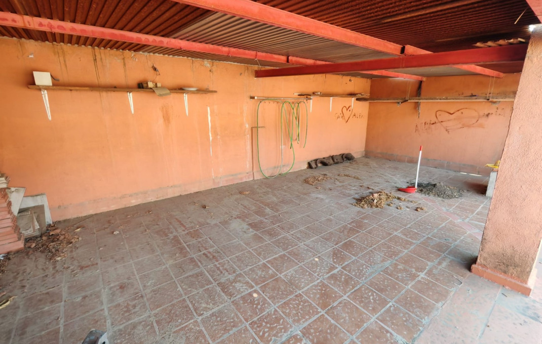 Venta - Bar Restaurante -
Lli&ccedil;&agrave; d'Amunt