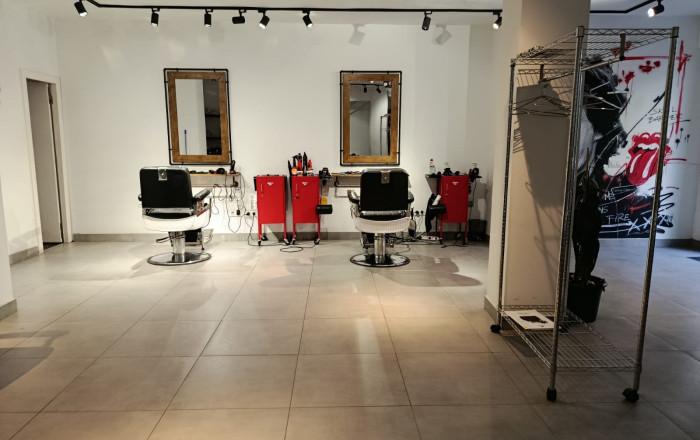 Traspaso - Peluquerias y Estetica -
Barcelona - Les corts