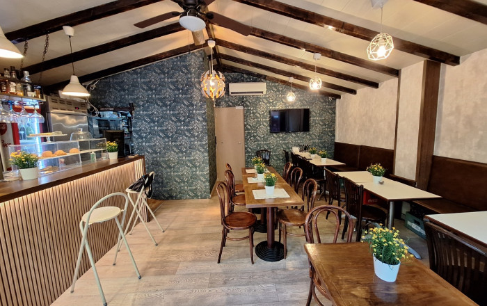 Traspaso - Bar Restaurante -
Barcelona - Les corts
