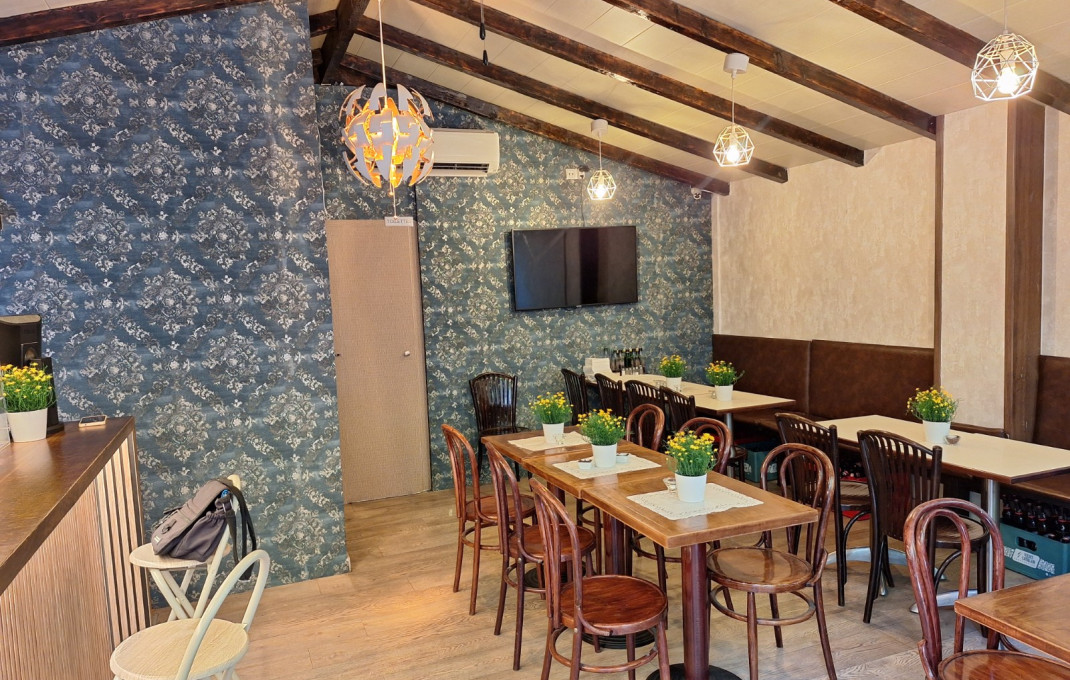 Traspaso - Bar Restaurante -
Barcelona - Les corts