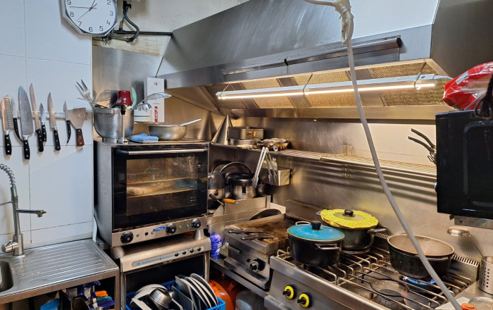 Traspaso - Bar Restaurante -
Barcelona - Les corts