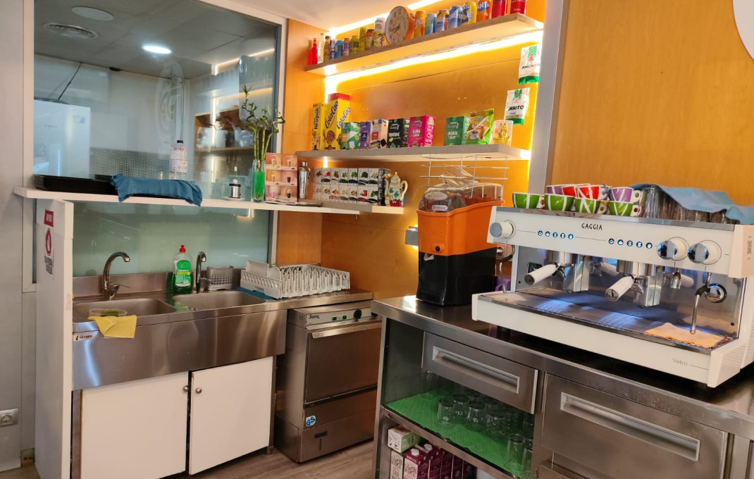 Traspaso - Cafeteria -
Sabadell