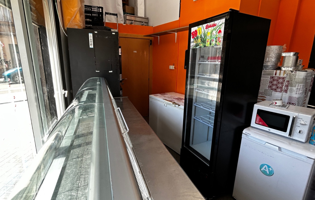 Transfert - rôtissoire -
L'Hospitalet de Llobregat - Pubilla Casas