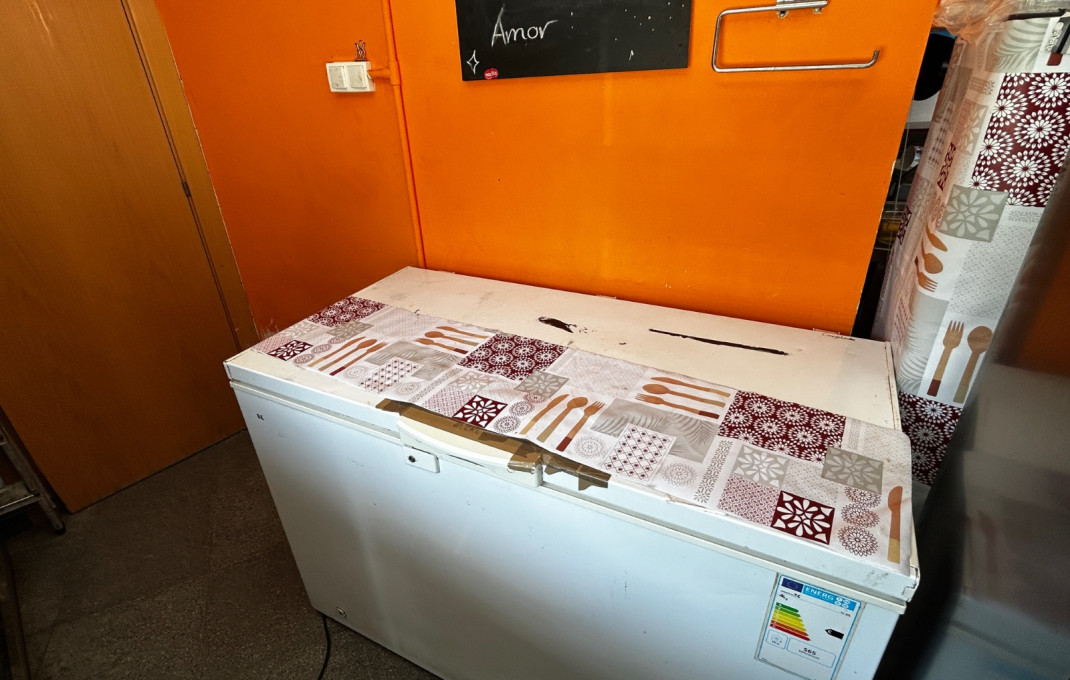 Transfert - rôtissoire -
L'Hospitalet de Llobregat - Pubilla Casas