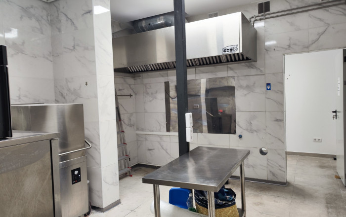 Traspaso - Cocina industrial -
Barcelona - Camp De L´arpa