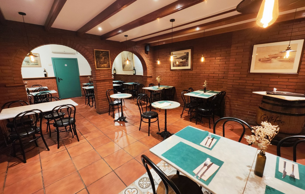 Traspaso - Bar Restaurante -
Barcelona - Sarria-Sant Gervasi