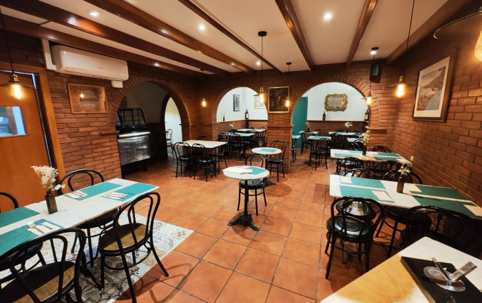 Traspaso - Bar Restaurante -
Barcelona - Sarria-Sant Gervasi