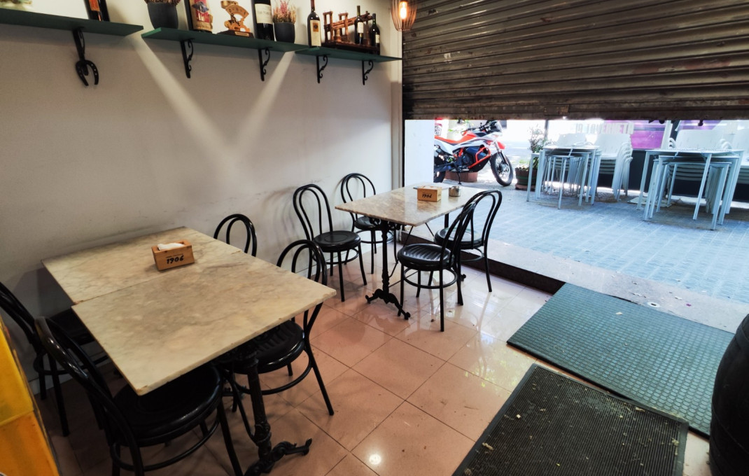 Traspaso - Bar Restaurante -
Barcelona - Sarria-Sant Gervasi