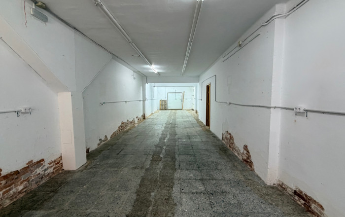 Venta - Local comercial -
Barcelona - Sants