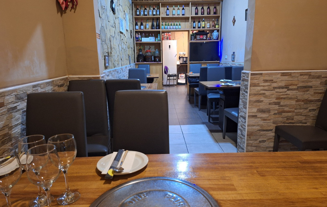 Traspaso - Restaurante -
Barcelona - Eixample Derecho