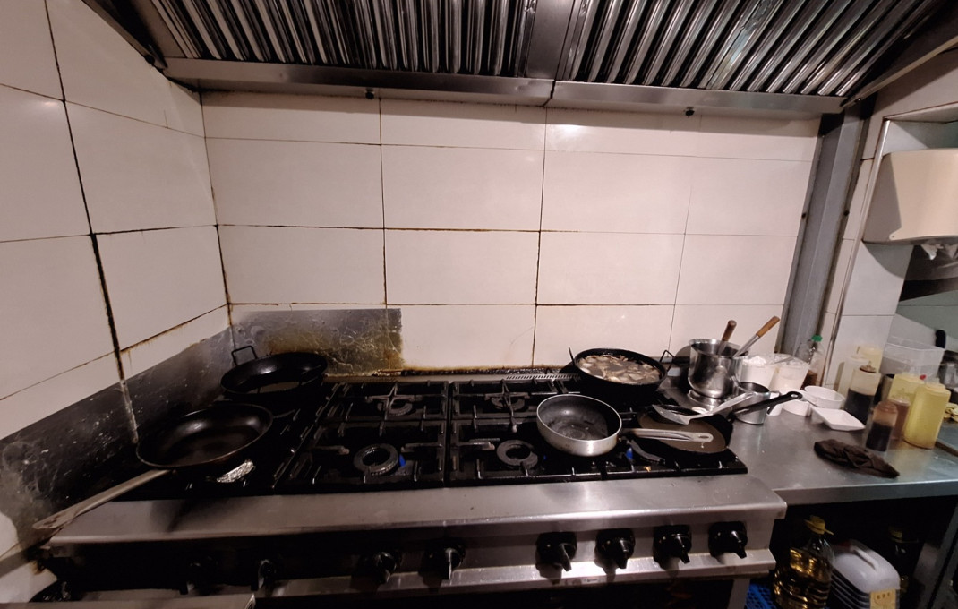 Traspaso - Restaurante -
Barcelona - Eixample Derecho