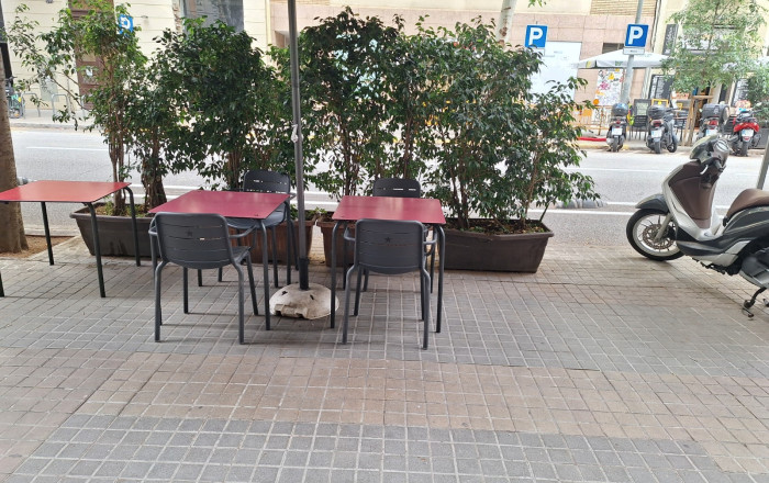 Traspaso - Restaurante -
Barcelona - Eixample Derecho