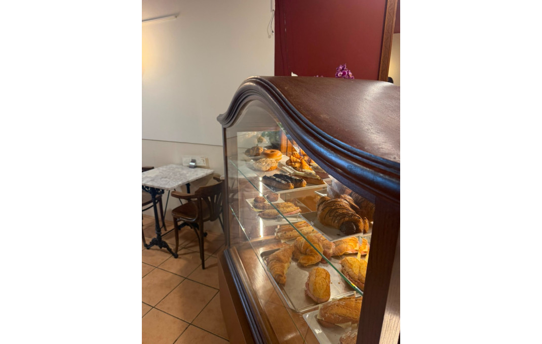 Traspaso - Bar-Cafeteria -
Vic