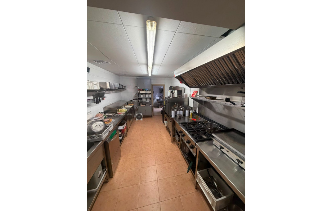 Traspaso - Bar-Cafeteria -
Vic
