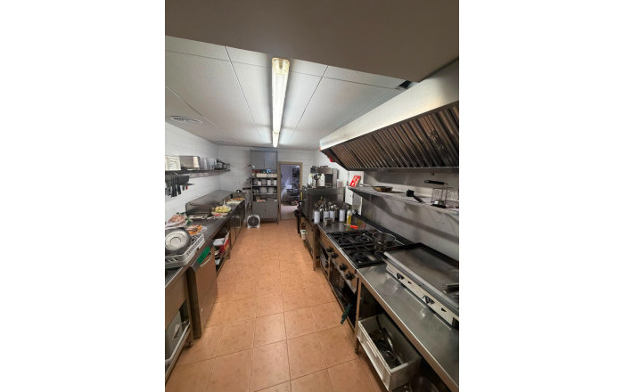 Traspaso - Bar-Cafeteria -
Vic