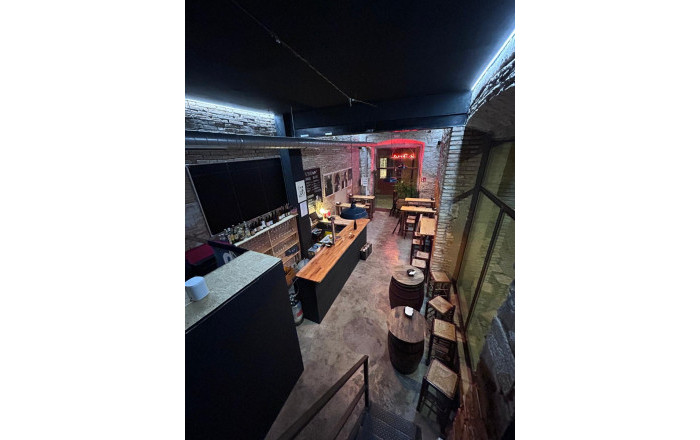 Traspaso - Bar-Cafeteria -
Girona