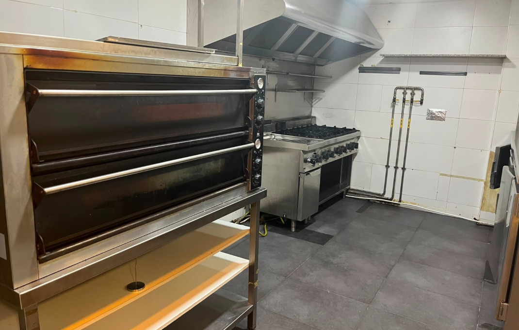 Traspaso - Bar Restaurante -
Barcelona - Eixample Izquierdo